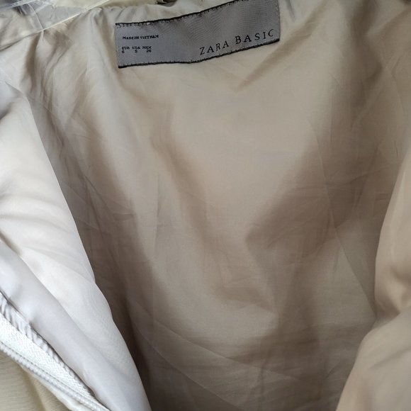 ***SOLD***Zara Puffer Jacket - Picture 3 of 3